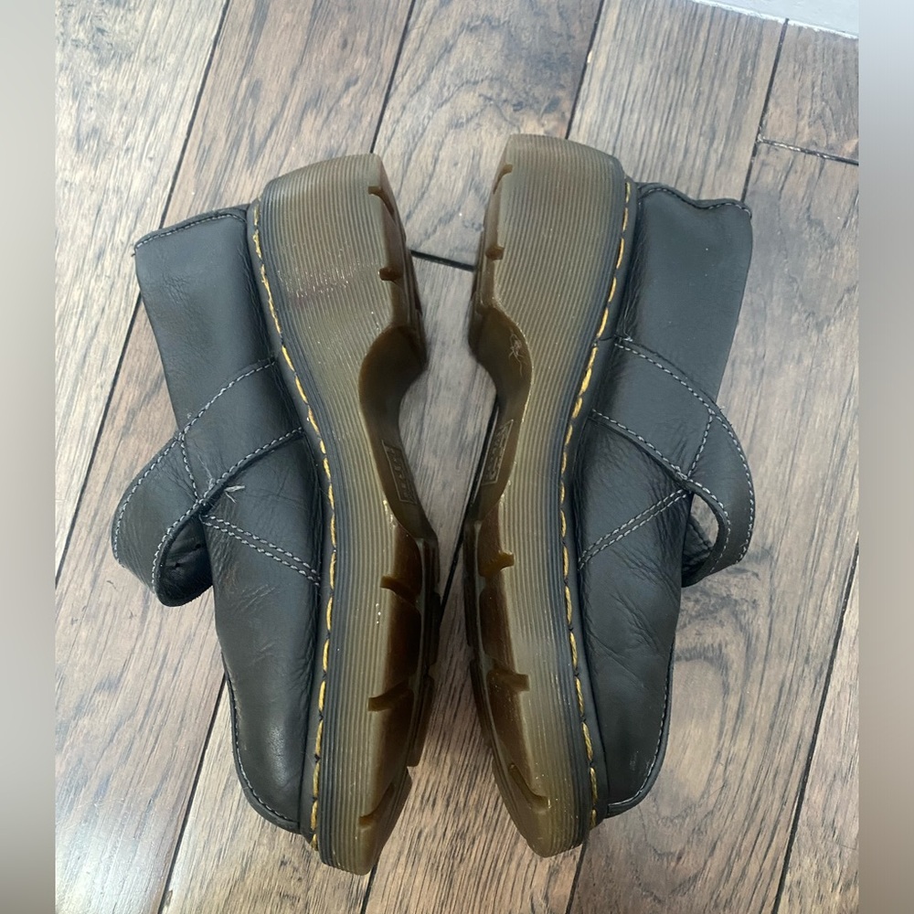 Dr. Marten Daisy Mary Janes - Picture 4 of 8